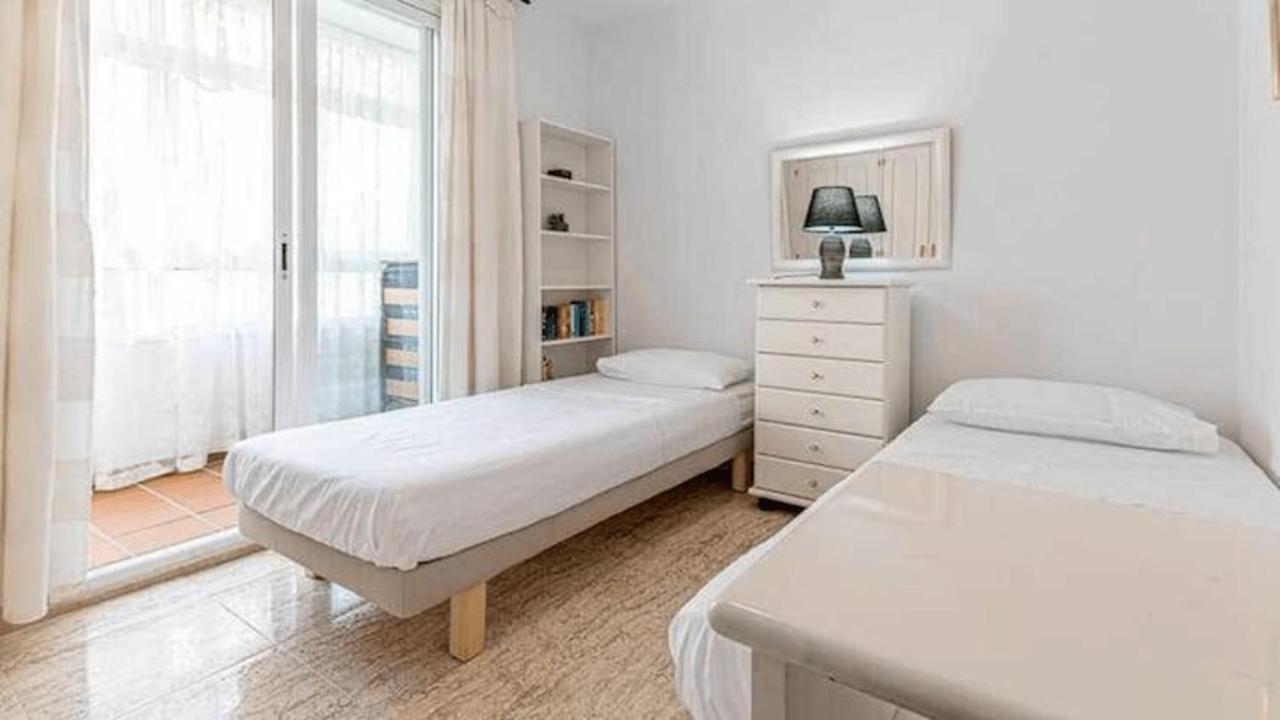 797 Holiday Rentals - Piso Para 4 Con Amplia Terraza Al Jardin Y Al Mar Benalmádena Eksteriør bilde